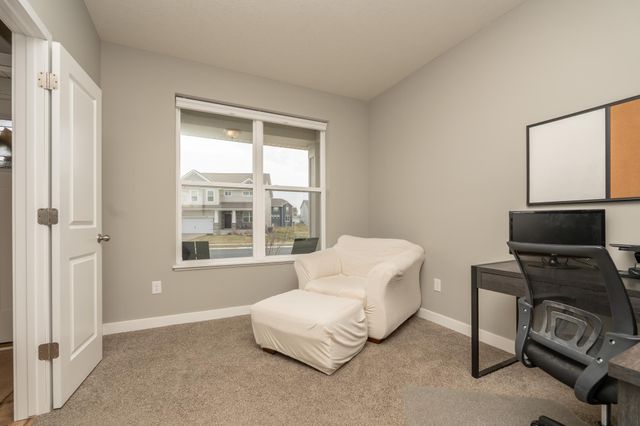 3165 Sunshine Curve NW, Prior Lake, MN 55352