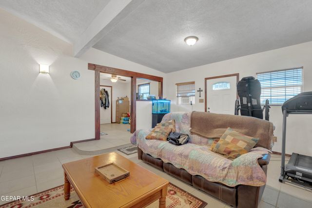 14331 SANTIESTEBAN Lane, El Paso, TX 79938