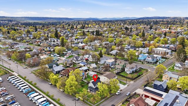 1202 W Sinto Ave, Spokane, WA 99201