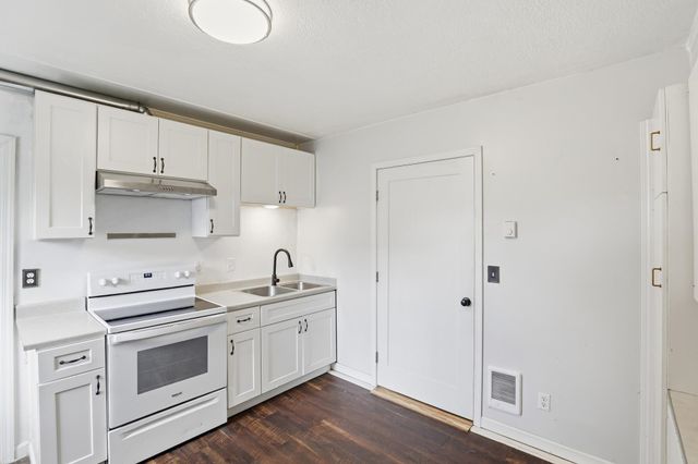 1202 W Sinto Ave, Spokane, WA 99201