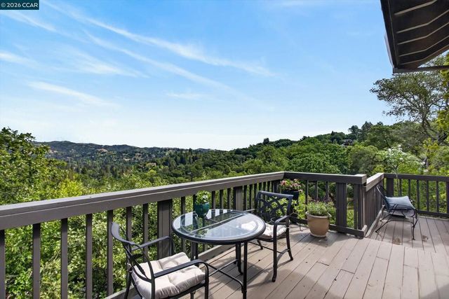 4105 Coralee Ln, Lafayette, CA 94549