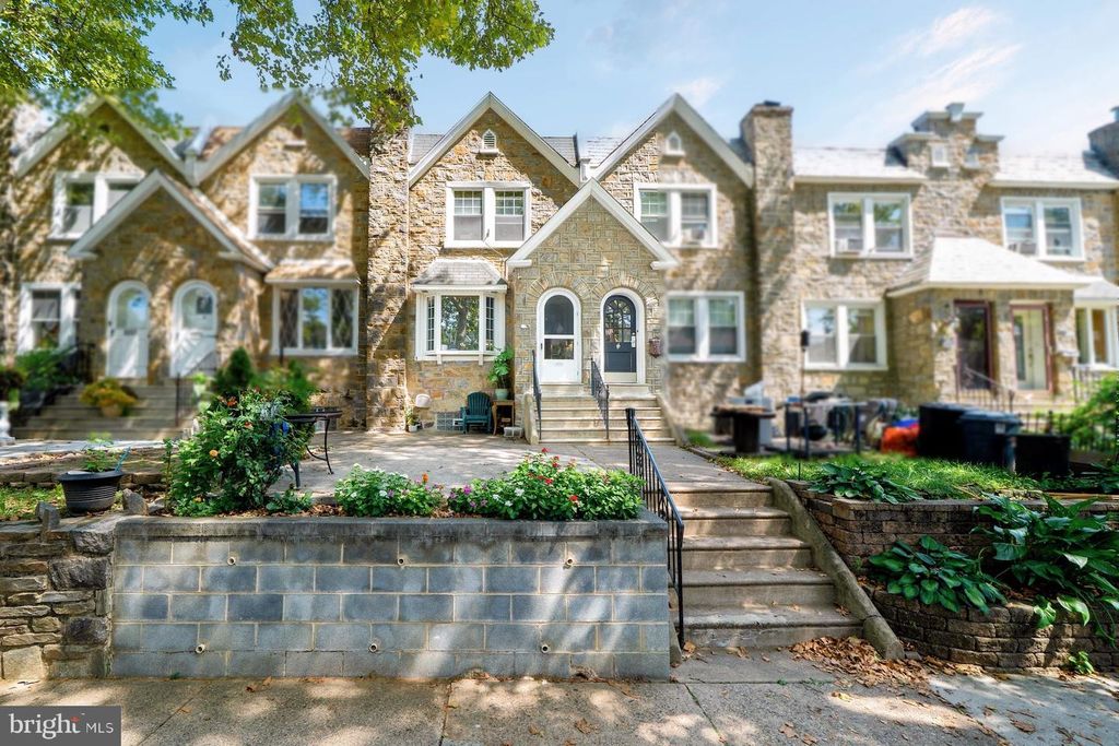 3241 WELLINGTON ST, PHILADELPHIA, PA 19149 — exterior
