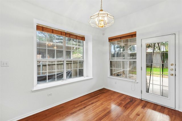 1421 Hargis CRK, Austin, TX 78717