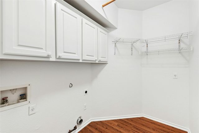1421 Hargis CRK, Austin, TX 78717