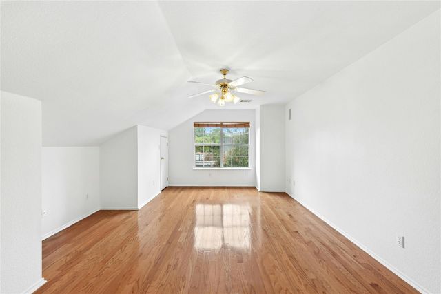 1421 Hargis CRK, Austin, TX 78717