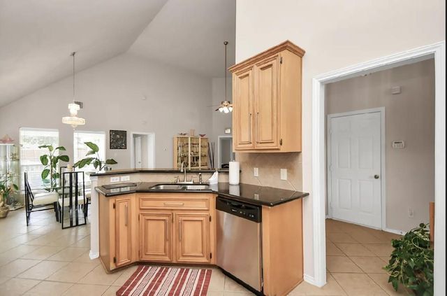 2610 Silverton Bend, Rosenberg, TX 77471