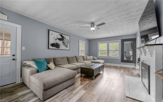 4020 Greenway CT W, Portsmouth, VA 23707
