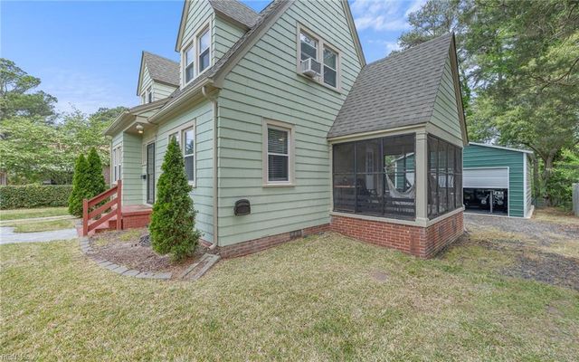 4020 Greenway CT W, Portsmouth, VA 23707