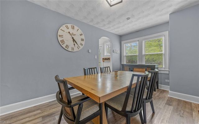 4020 Greenway CT W, Portsmouth, VA 23707