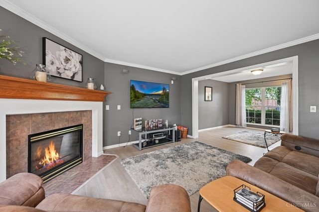 8592 Sunmont Drive, Anderson Twp, OH 45255