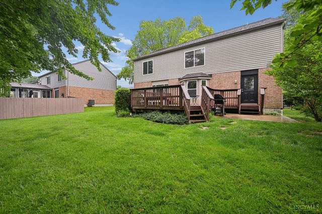8592 Sunmont Drive, Anderson Twp, OH 45255
