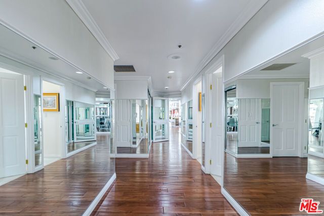 727 S Ardmore Avenue 906, Los Angeles, CA 90005