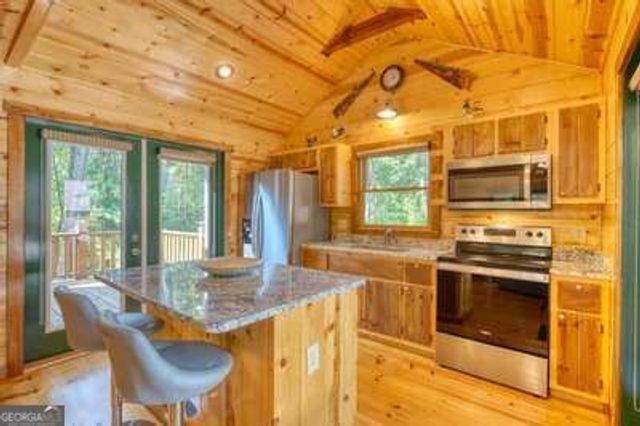 305 Whispering Hills Road, Murphy, NC 28906