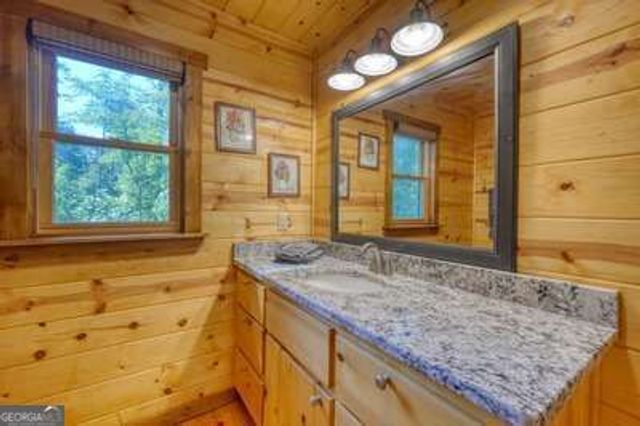 305 Whispering Hills Road, Murphy, NC 28906