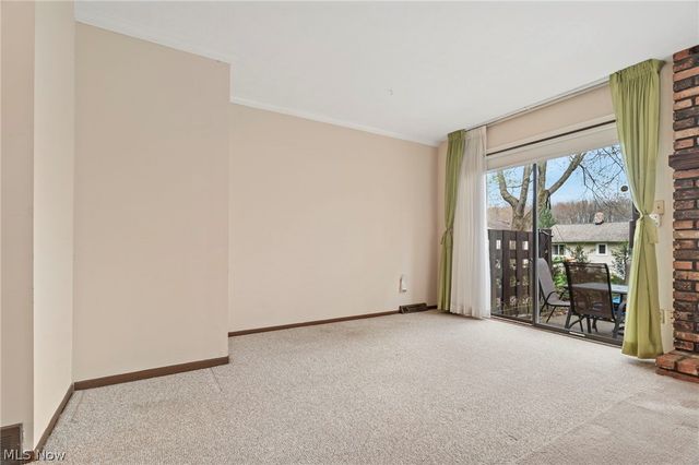 32635 Jefferson Drive 35, Solon, OH 44139
