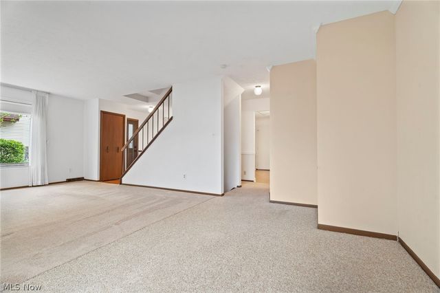 32635 Jefferson Drive 35, Solon, OH 44139