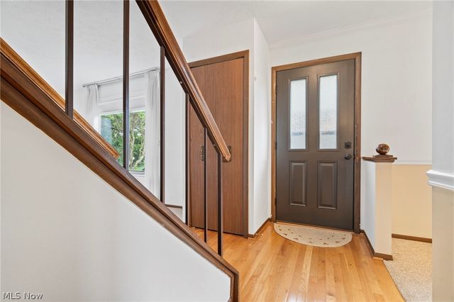 32635 Jefferson Drive 35, Solon, OH 44139