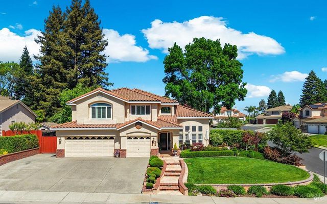 501 Canyon Oak Dr, Vacaville, CA 95688