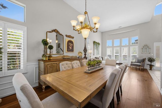 501 Canyon Oak Dr, Vacaville, CA 95688