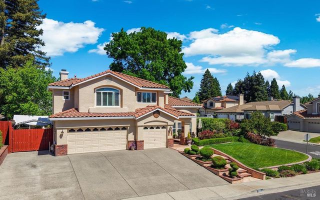 501 Canyon Oak Dr, Vacaville, CA 95688