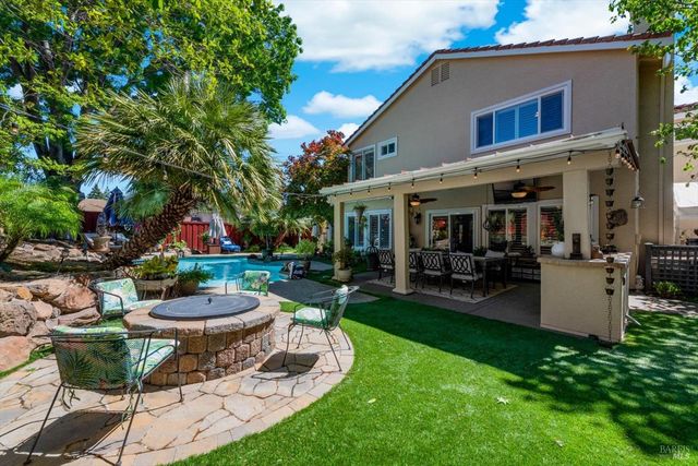 501 Canyon Oak Dr, Vacaville, CA 95688