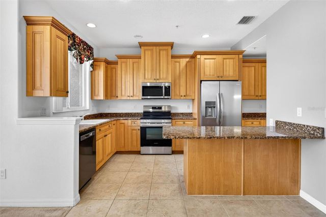 4324 SPINNAKER COVE LANE, Tampa, FL 33615