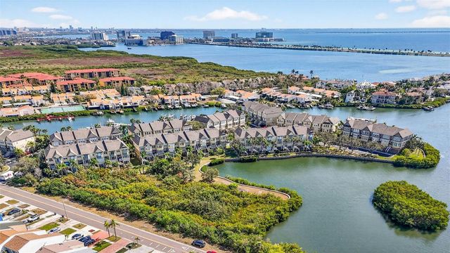 4324 SPINNAKER COVE LANE, Tampa, FL 33615