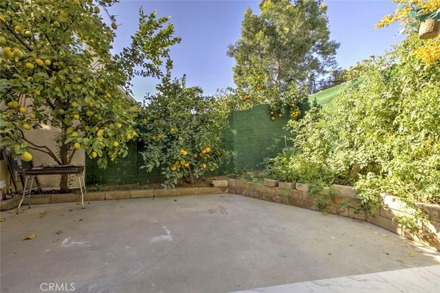 12325 Sweetbriar, Pacoima, CA 91331