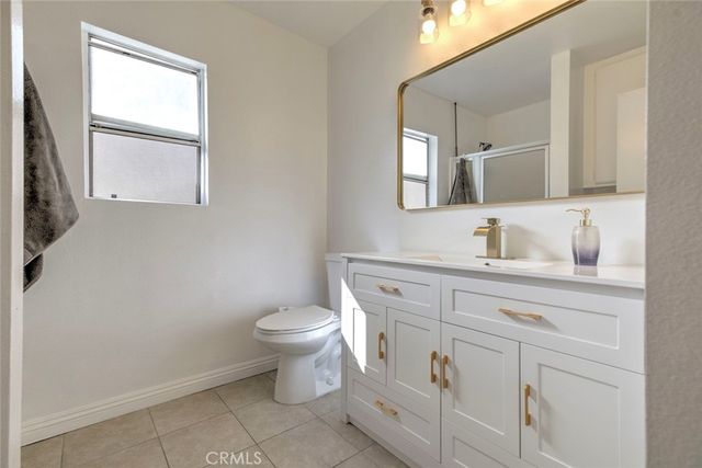 12325 Sweetbriar, Pacoima, CA 91331