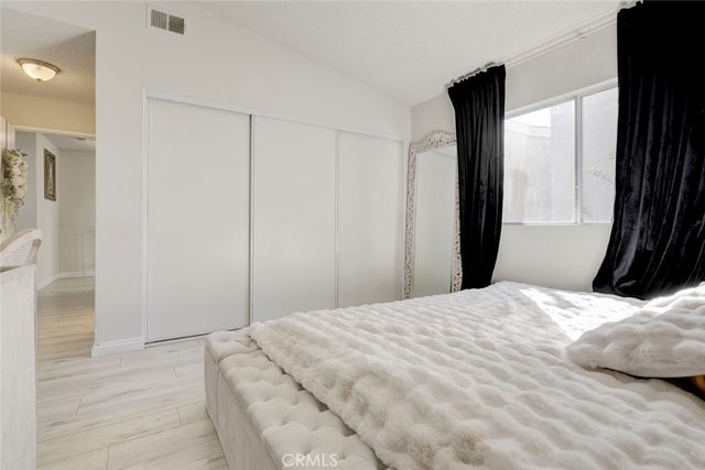 12325 Sweetbriar, Pacoima, CA 91331