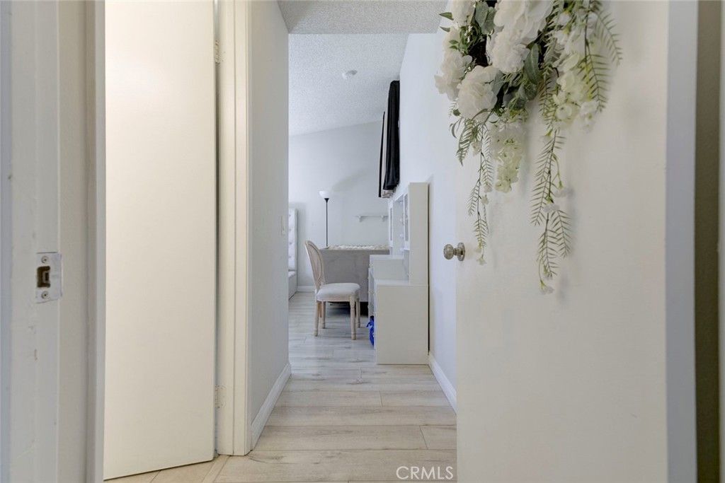 Image 36 of property listing at 12325 Sweetbriar, Pacoima, CA 91331