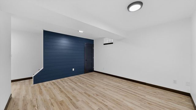 131 Rose Avenue, Red Wing, MN 55066