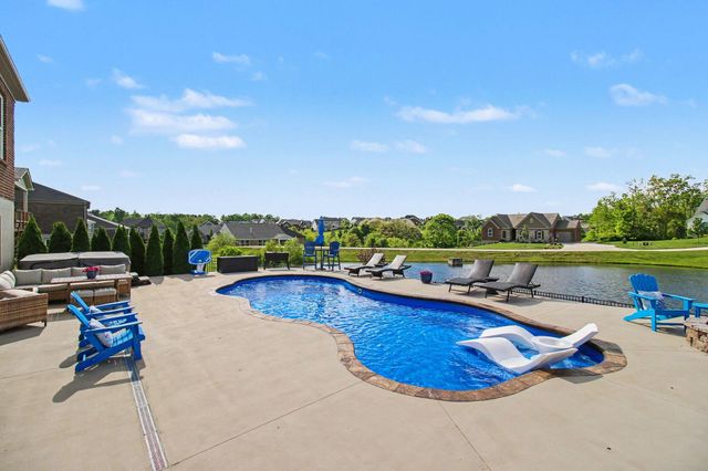 1168 Mccarron Lane, Union, KY 41091
