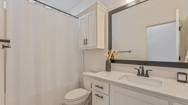 7102 SW Basswood Avenue, Bentonville, AR 72713