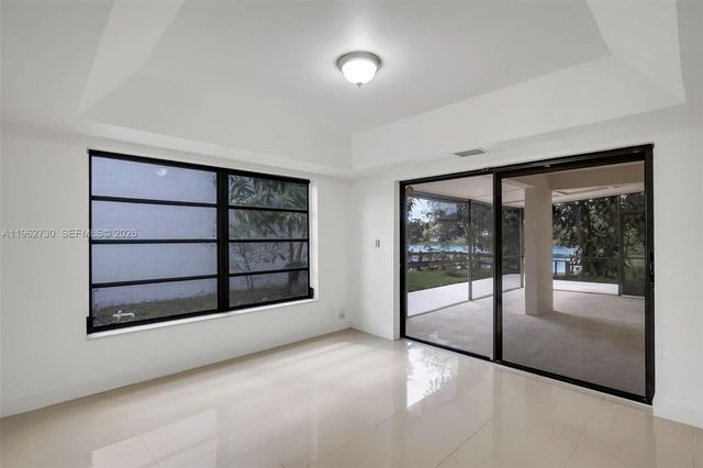 4011 SW 82nd Ter, Davie, FL 33328