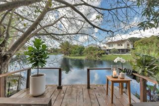 4011 SW 82nd Ter, Davie, FL 33328