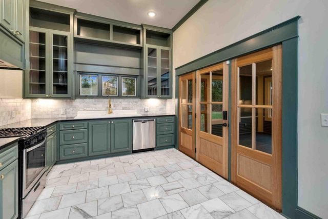 306 Mable St., Hattiesburg, MS 39401