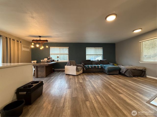 14861 Olympic Drive SE, Port Orchard, WA 98367