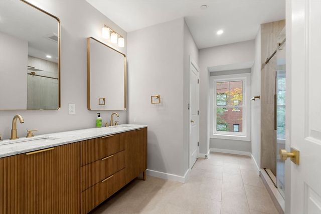 59 Perrin St 3, Boston, MA 02119