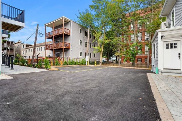 59 Perrin St 3, Boston, MA 02119