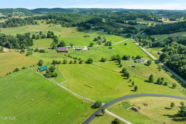 1115 North Heritage Road, Limestone, TN 37681