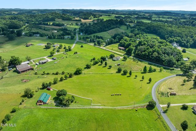 1115 North Heritage Road, Limestone, TN 37681