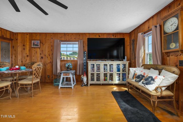 1115 North Heritage Road, Limestone, TN 37681