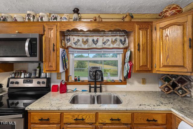 1115 North Heritage Road, Limestone, TN 37681