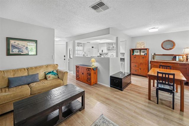 1652 HIGHLAND CLUB LANE, Palm Harbor, FL 34684