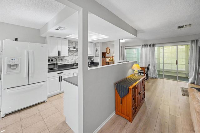1652 HIGHLAND CLUB LANE, Palm Harbor, FL 34684