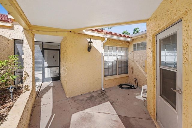 1652 HIGHLAND CLUB LANE, Palm Harbor, FL 34684