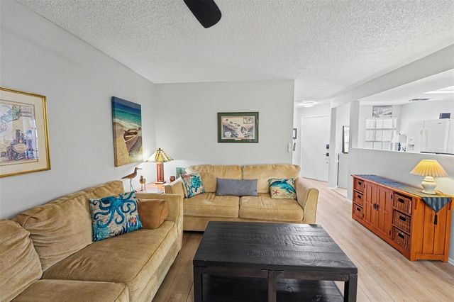 1652 HIGHLAND CLUB LANE, Palm Harbor, FL 34684