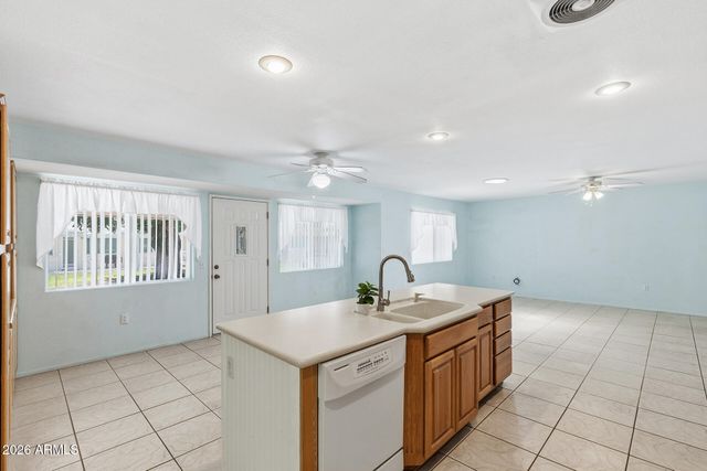 10339 W PRAIRIE HILLS Circle, Sun City, AZ 85351