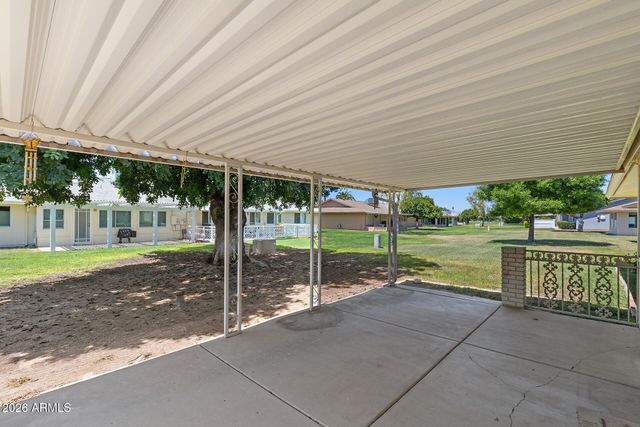 10339 W PRAIRIE HILLS Circle, Sun City, AZ 85351